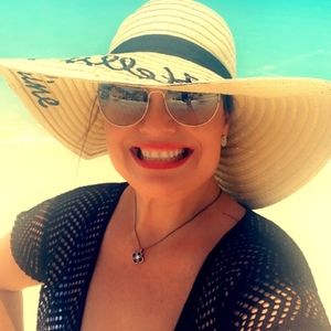 Meet your Posher, Lani